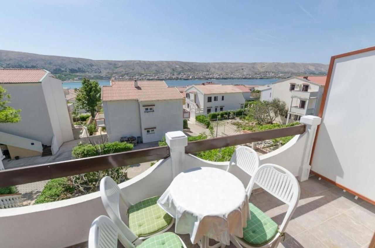 Apartments Spavalo Pag Town Exterior photo