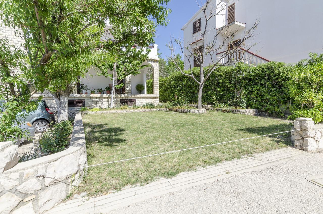 Apartments Spavalo Pag Town Exterior photo