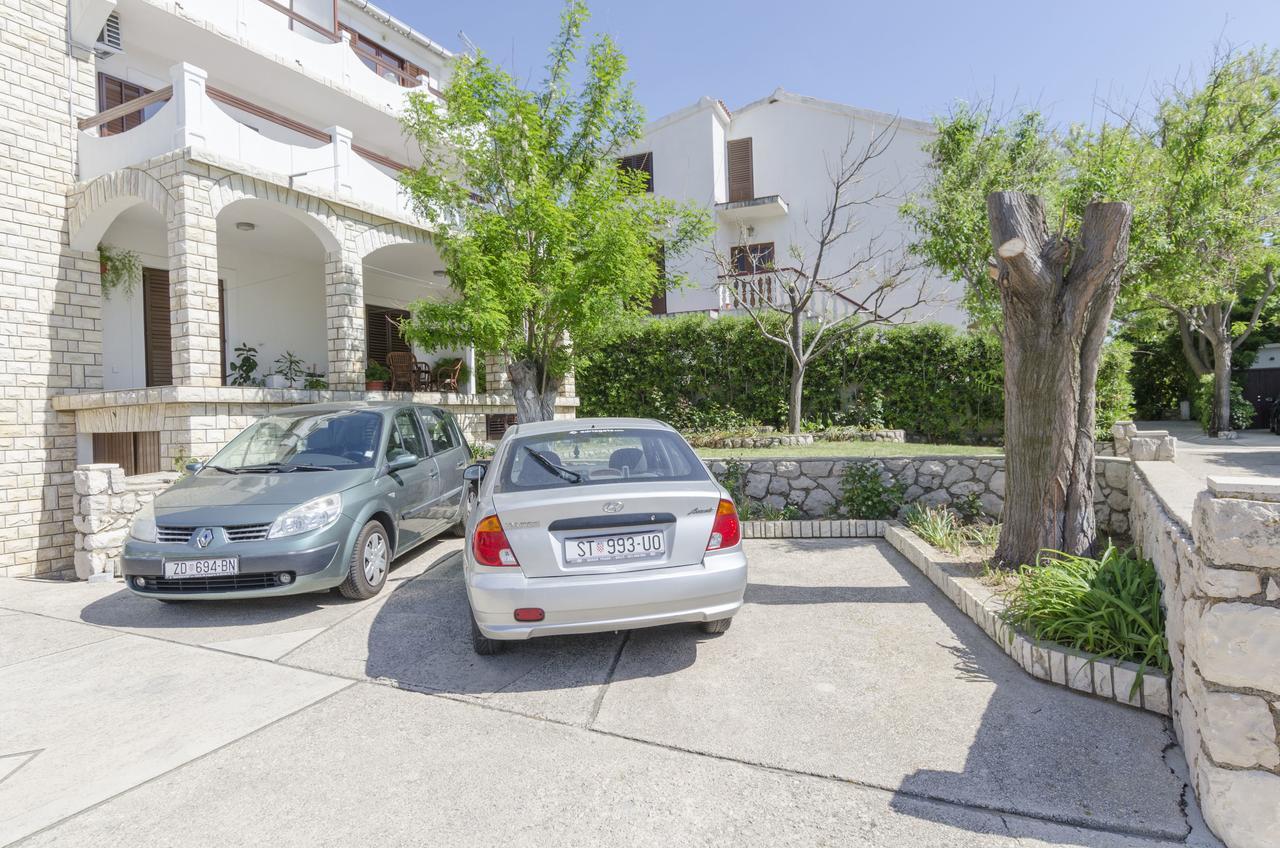 Apartments Spavalo Pag Town Exterior photo